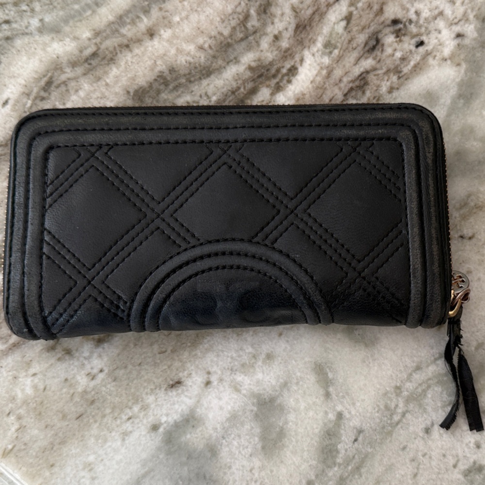 Tory Burch Black Quilted Zip Wallet